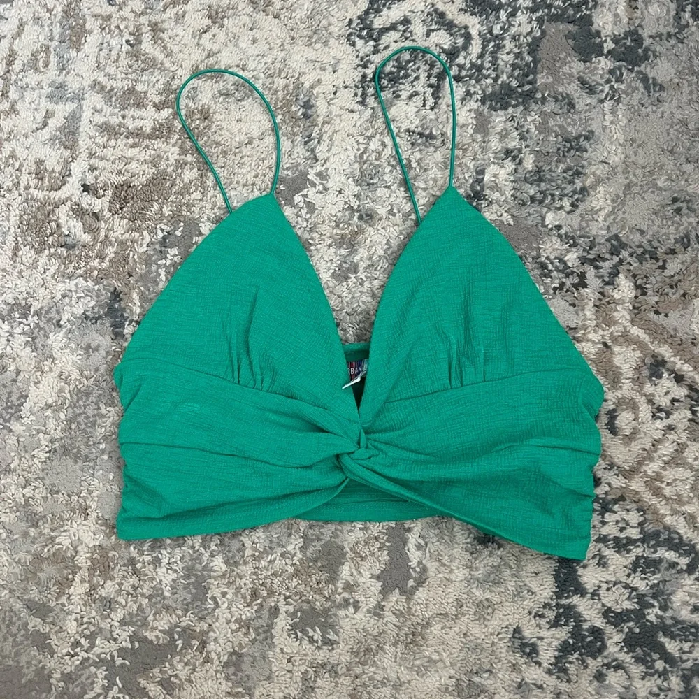UO Tank - Picture 1 of 3